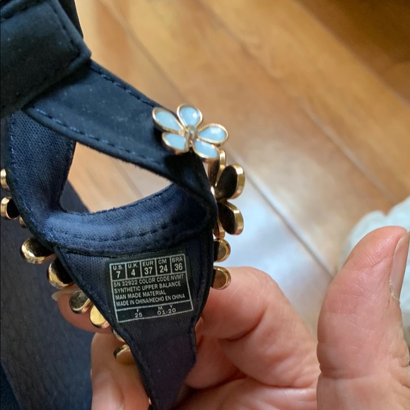 Skechers Black Sandals with Colorful Floral Accents - Picture 4 of 4